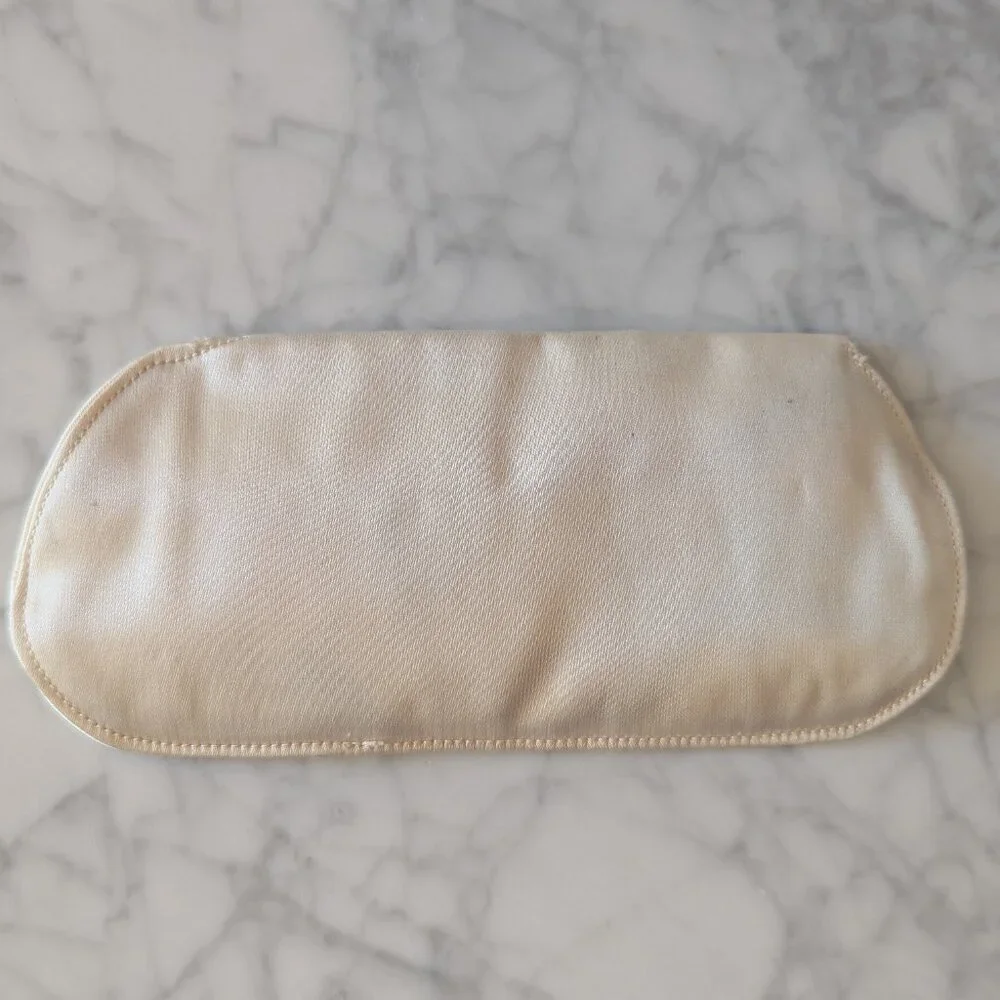 Dainty Vintage Embroidered Satin Clutch with accessories - Picture 12 of 16